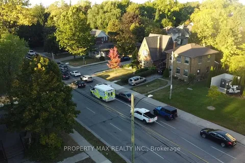 1061 Richmond Street, ON N6A 3J7