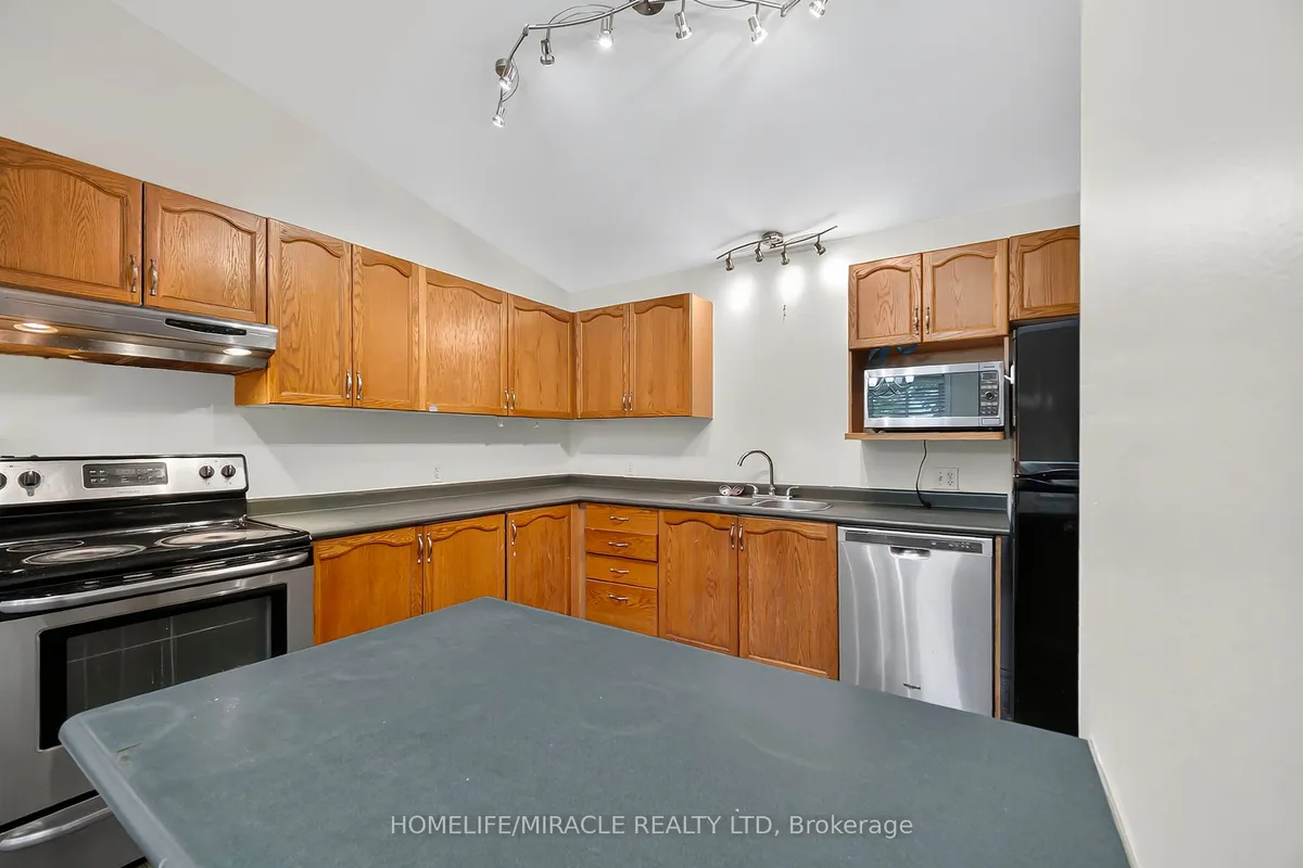 120 Ashbury Avenue, ON N6E 1T1