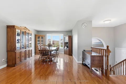 15 Las Road, ON L0R 2A0