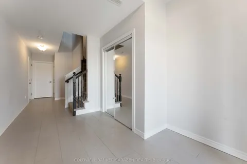 231 Squadron Crescent, ON K1K 5A4