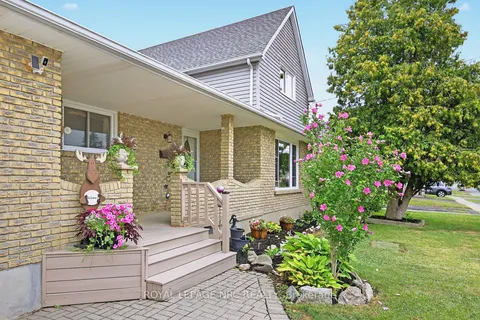 56 SANTONE Avenue, ON L3C 2J4