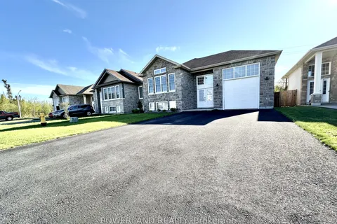 21 Brookland Drive, ON P1A 0A1