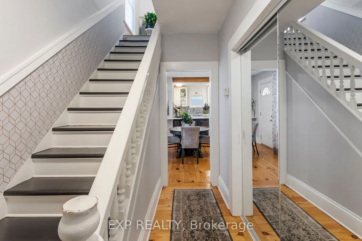 17 Regent Place, ON L3B 3L6