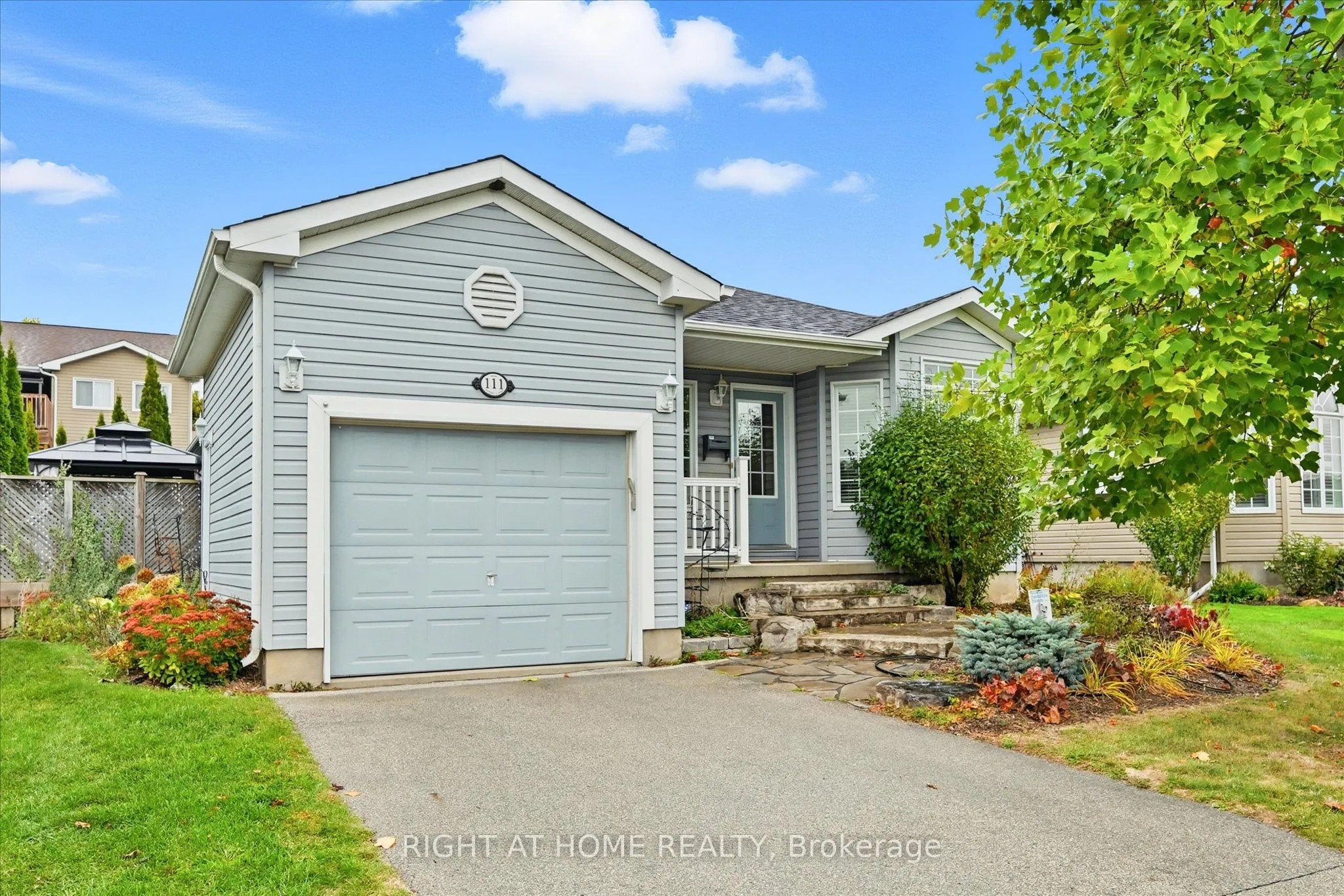 111 Gracehill Crescent, ON L8B 1A5