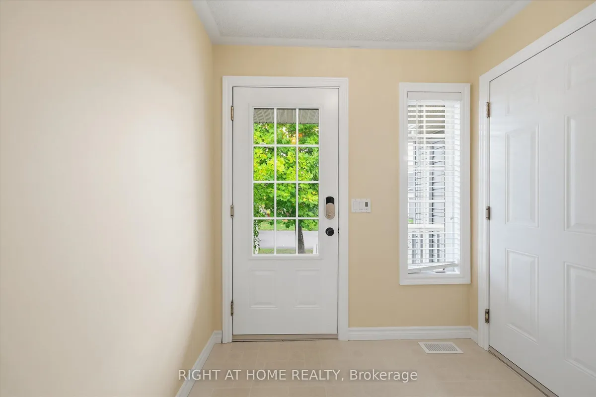 111 Gracehill Crescent, ON L8B 1A5