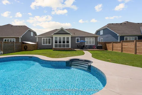 35 Browning Boulevard, ON P1L 0G2