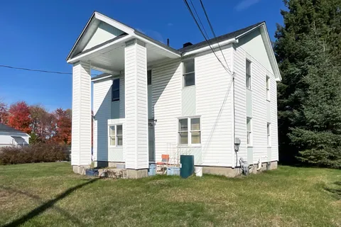 1751 Fauteux Street, ON K6A 2R2