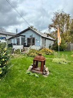 13 Erieus Street, ON N0L 1T0