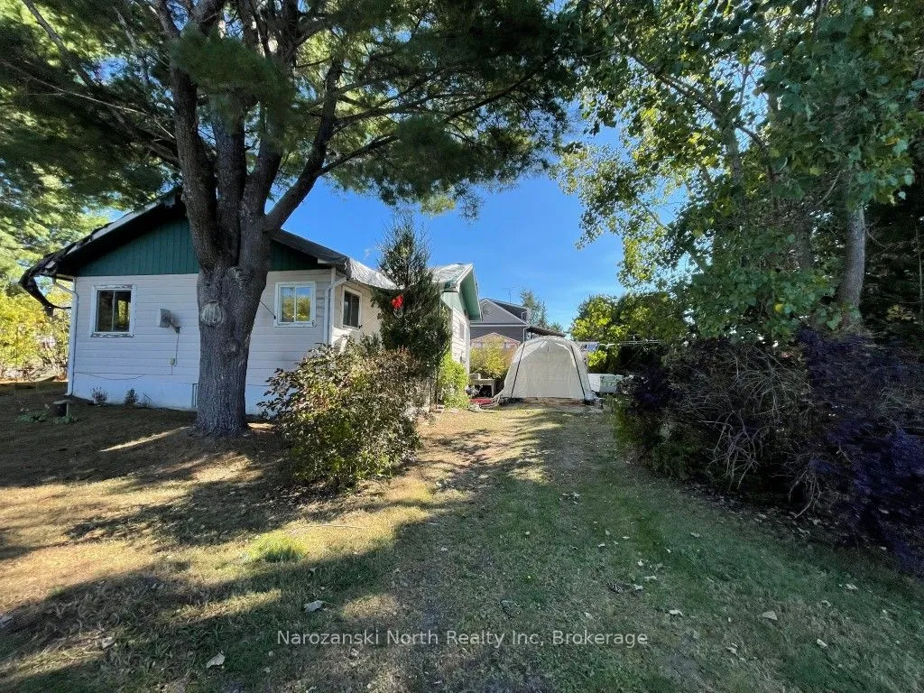 6 Champlain Street, ON P0M 2N0