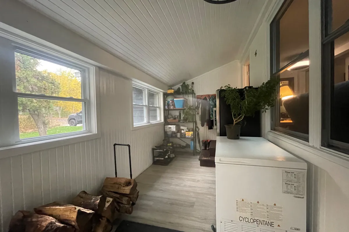 31 Falls View Road, ON P0B 1L0