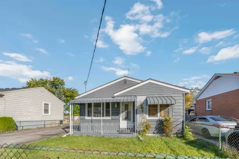 11 PARKWOOD Drive, ON L2P 1H1