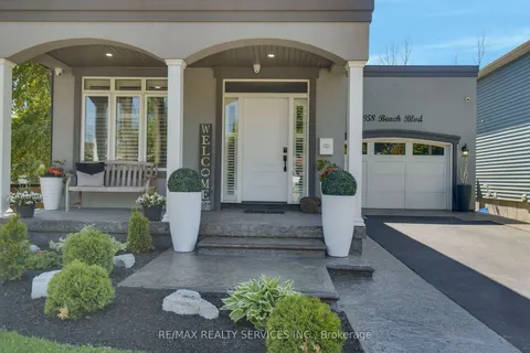 958 Beach Boulevard, ON L8H 6Z4