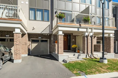 715 HYDRUS Private, ON K2J 7B2