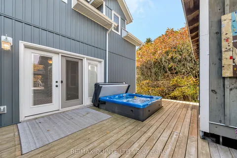 16882 Telephone Road, ON K8V 5P4