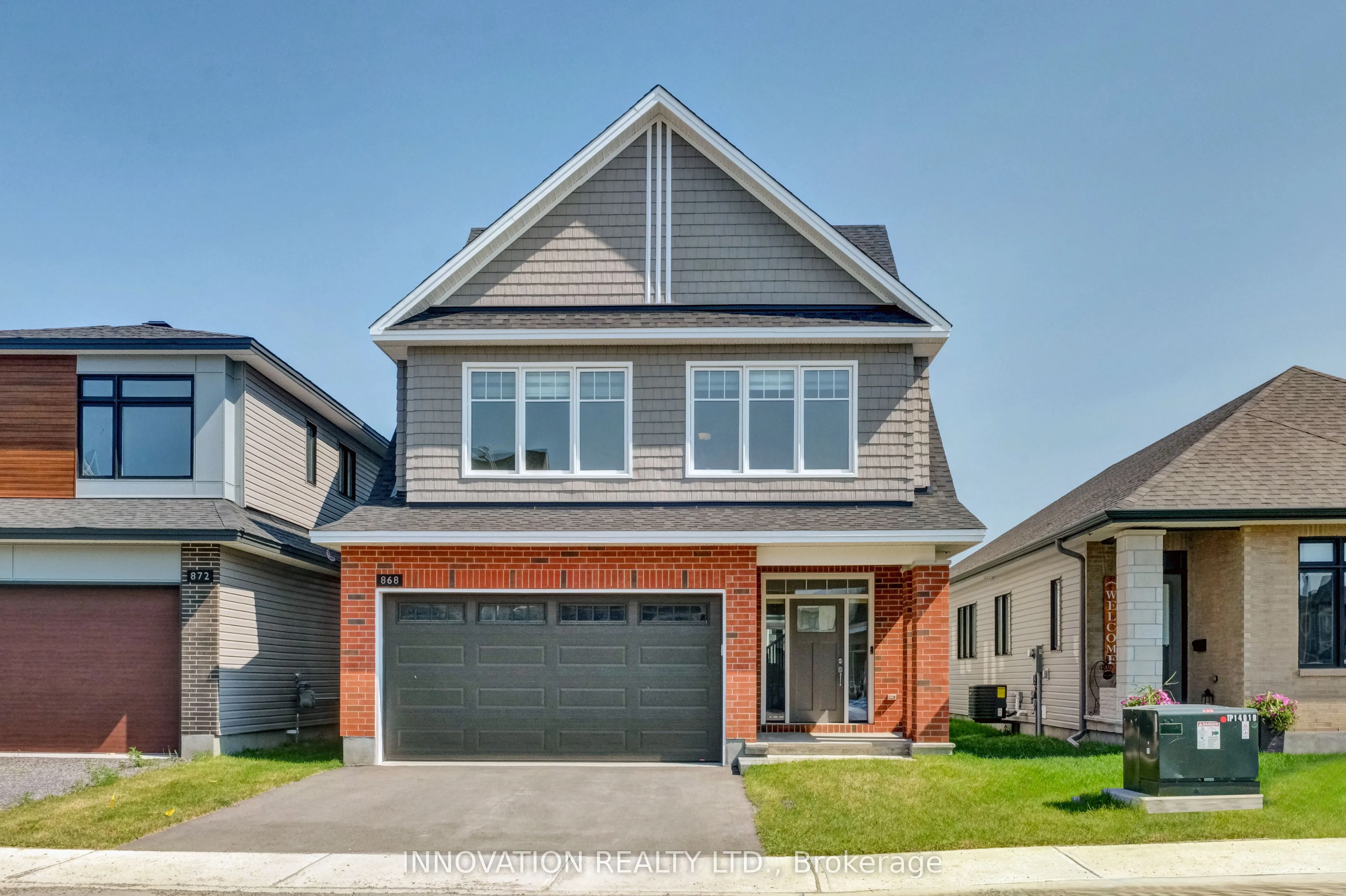 868 Snowdrop Crescent, ON K1T 0X7