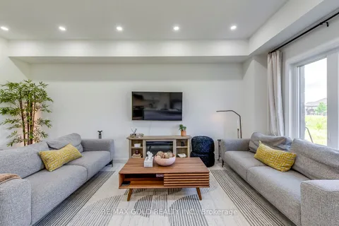 43 George Brier Drive, ON N3L 0L8