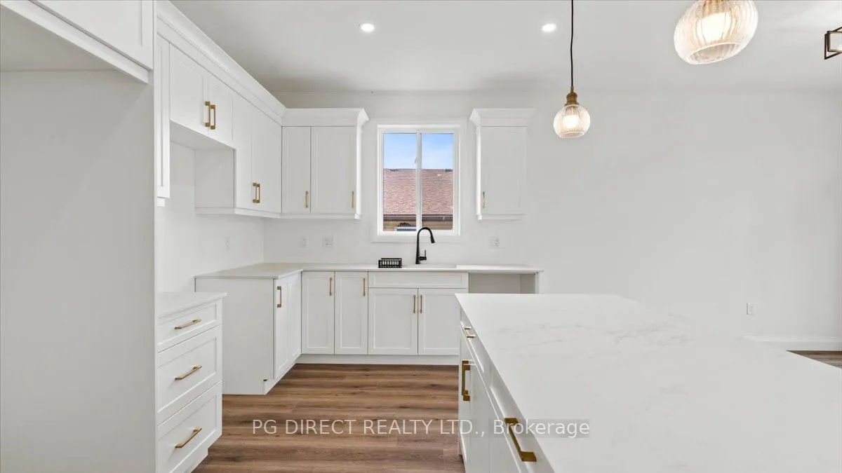 152 Bay Street, ON K8V 3E1