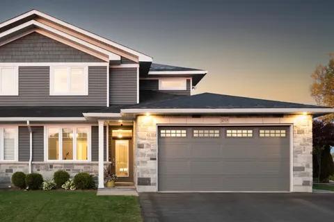 20 Stinson Avenue, ON K8P 5N9