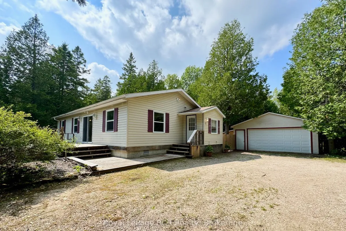 323 East Road, ON N0H 1W0