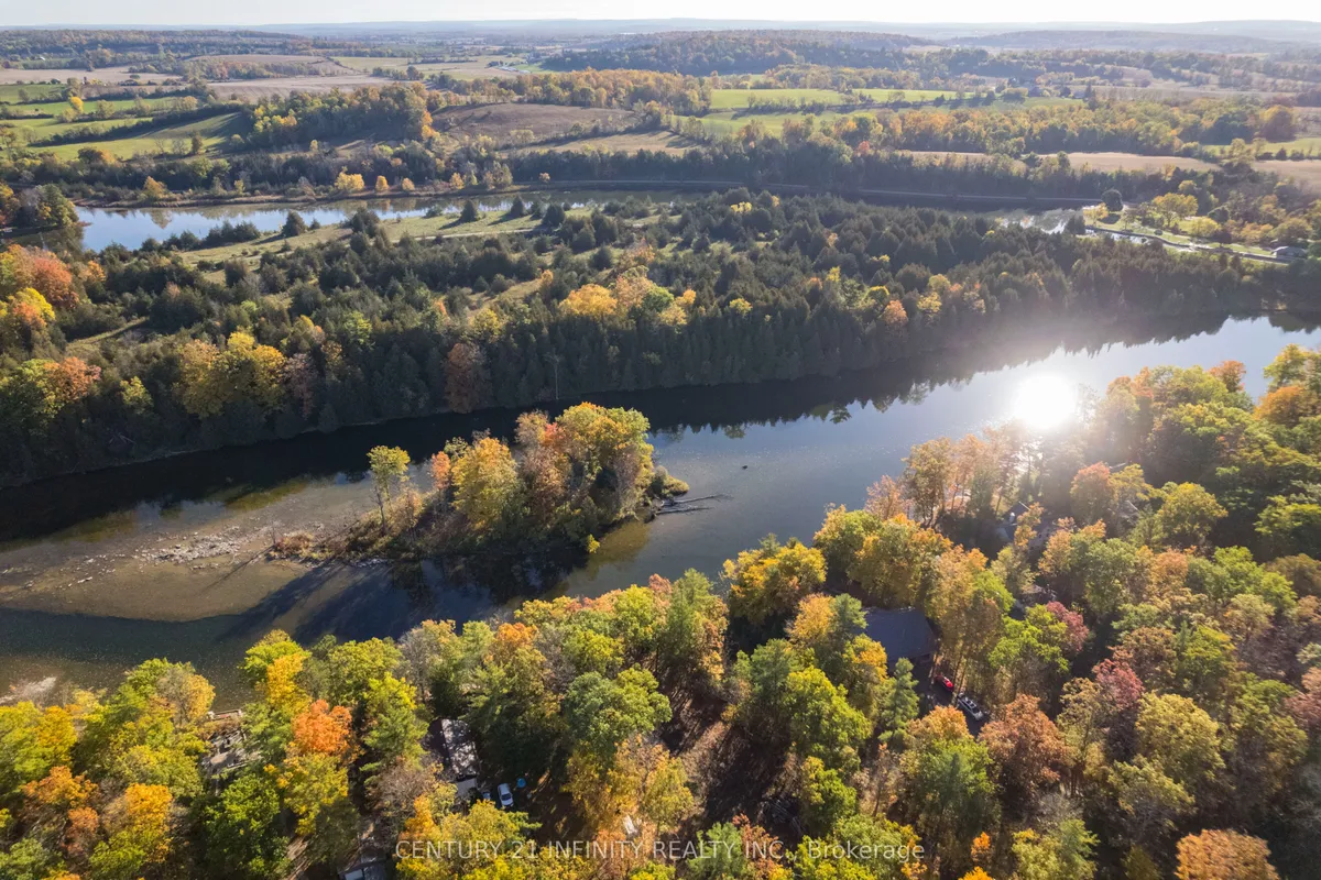 37 Riverside Drive, ON K0L 1L0