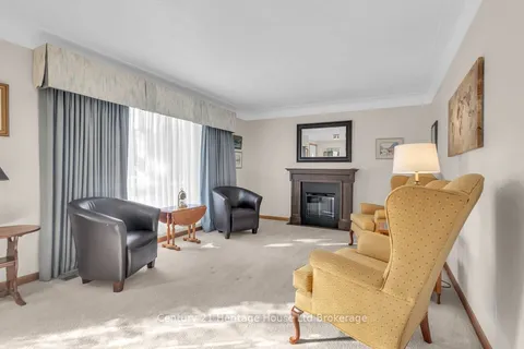 12 Camdon Court, ON N4G 4B3