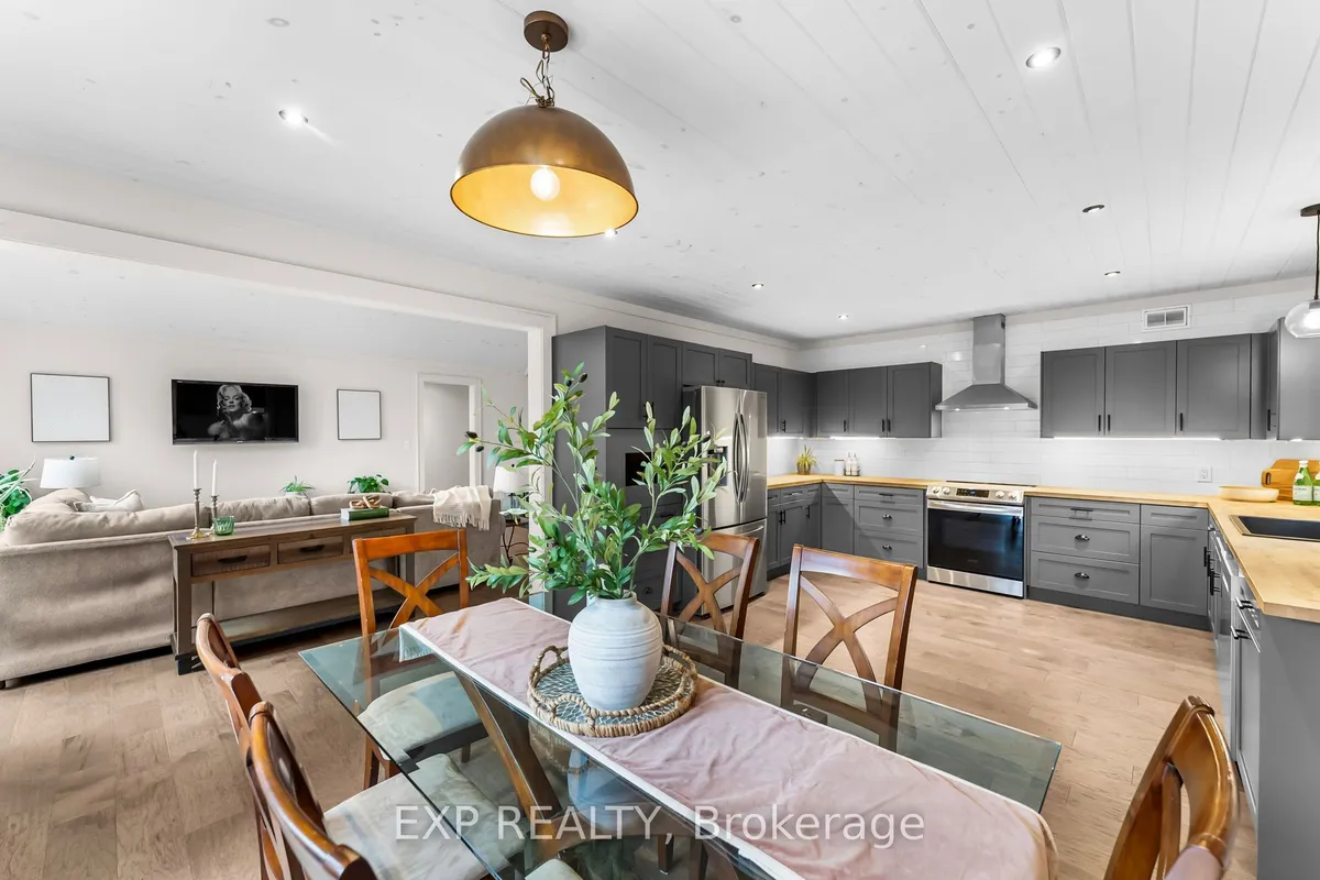 1698 Reay Road, ON P1P 1R3