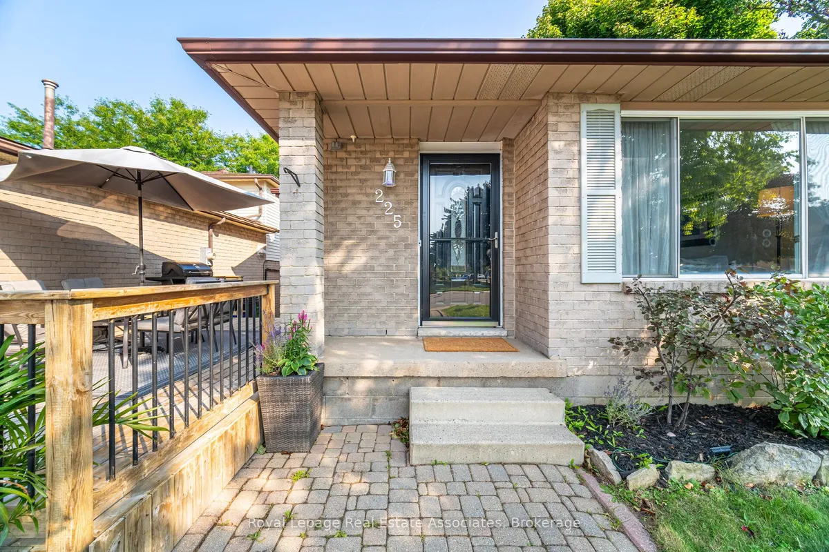 225 Golfwood Drive, ON L9C 7C6