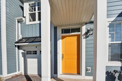 4 Paradise Grove, ON L0S 1J0