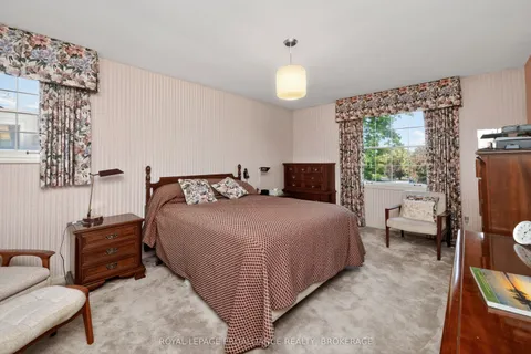 259 Fairway Hill Crescent, ON K7M 2B5