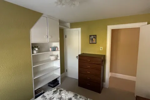 62 Pine Street, ON L3C 4G1