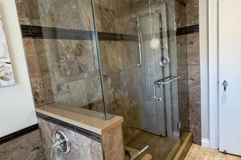 62 Pine Street, ON L3C 4G1