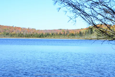 00 Cross Road, ON K0L 1C0