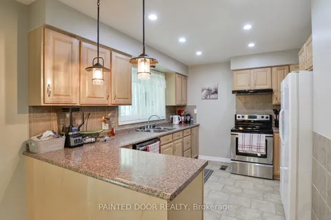 105 Wellington Street, ON P1P 1B2