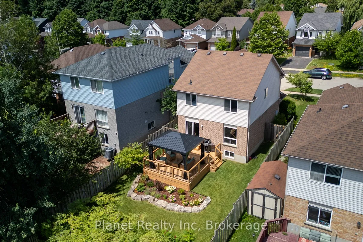 16 Southcreek Trail, ON N1G 4Y8