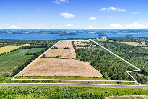 8383 Lander Road, ON K0K 2E0