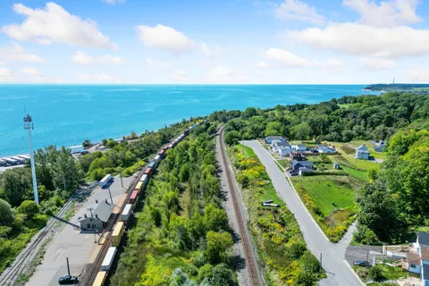 14 Alexander Street, ON L1A 1B2