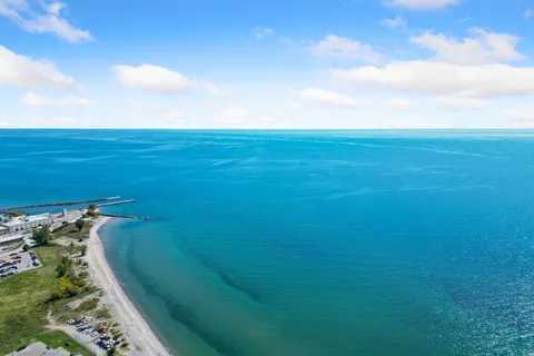 14 Alexander Street, ON L1A 1B2