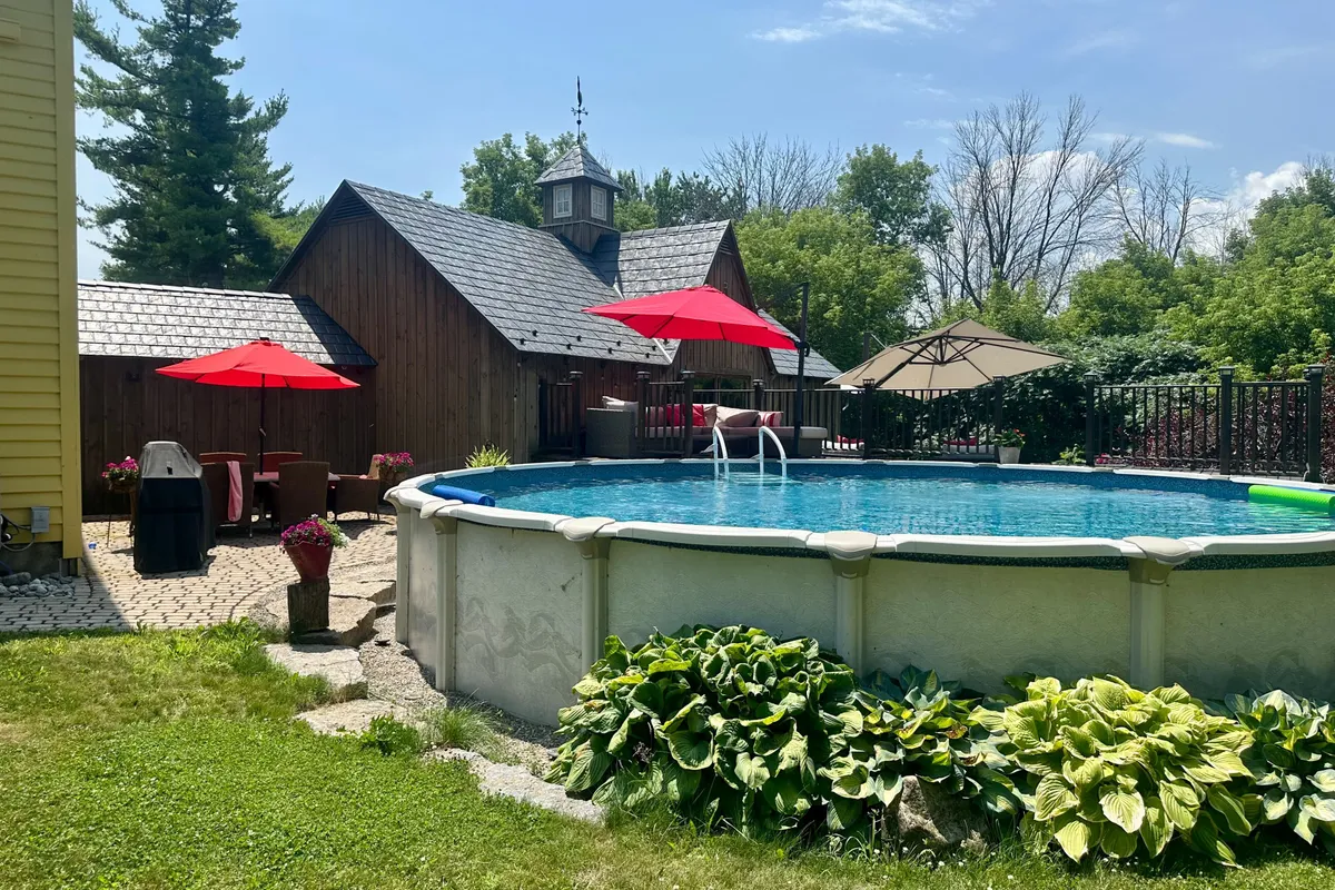 21831 Concession 2 Concession, ON K0C 1E0