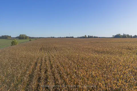 6692 Longwoods Road, ON N0L 1T0