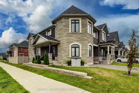 50 Kenesky Drive, ON L8B 1Y2