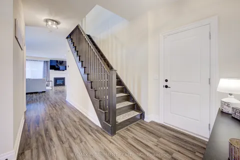 50 Kenesky Drive, ON L8B 1Y2