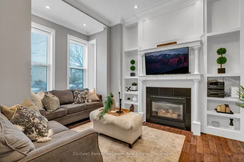 394 Woolwich Street, ON N1H 3W7