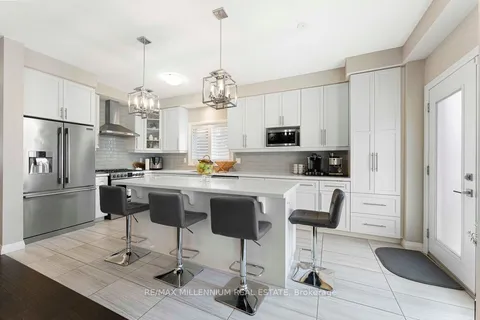 67 Lexington Avenue, ON L8J 0L5