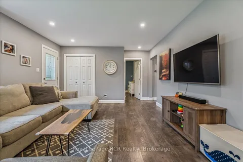 224 Finden Street, ON N4K 6V5