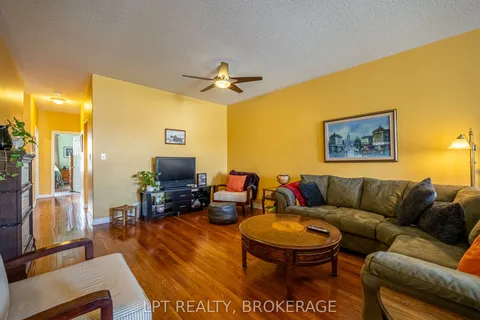 2073 Swanfield Street, ON K7M 0A9