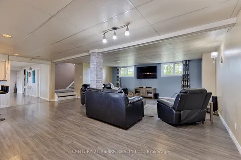 75 Pembroke Street, ON K0J 1K0