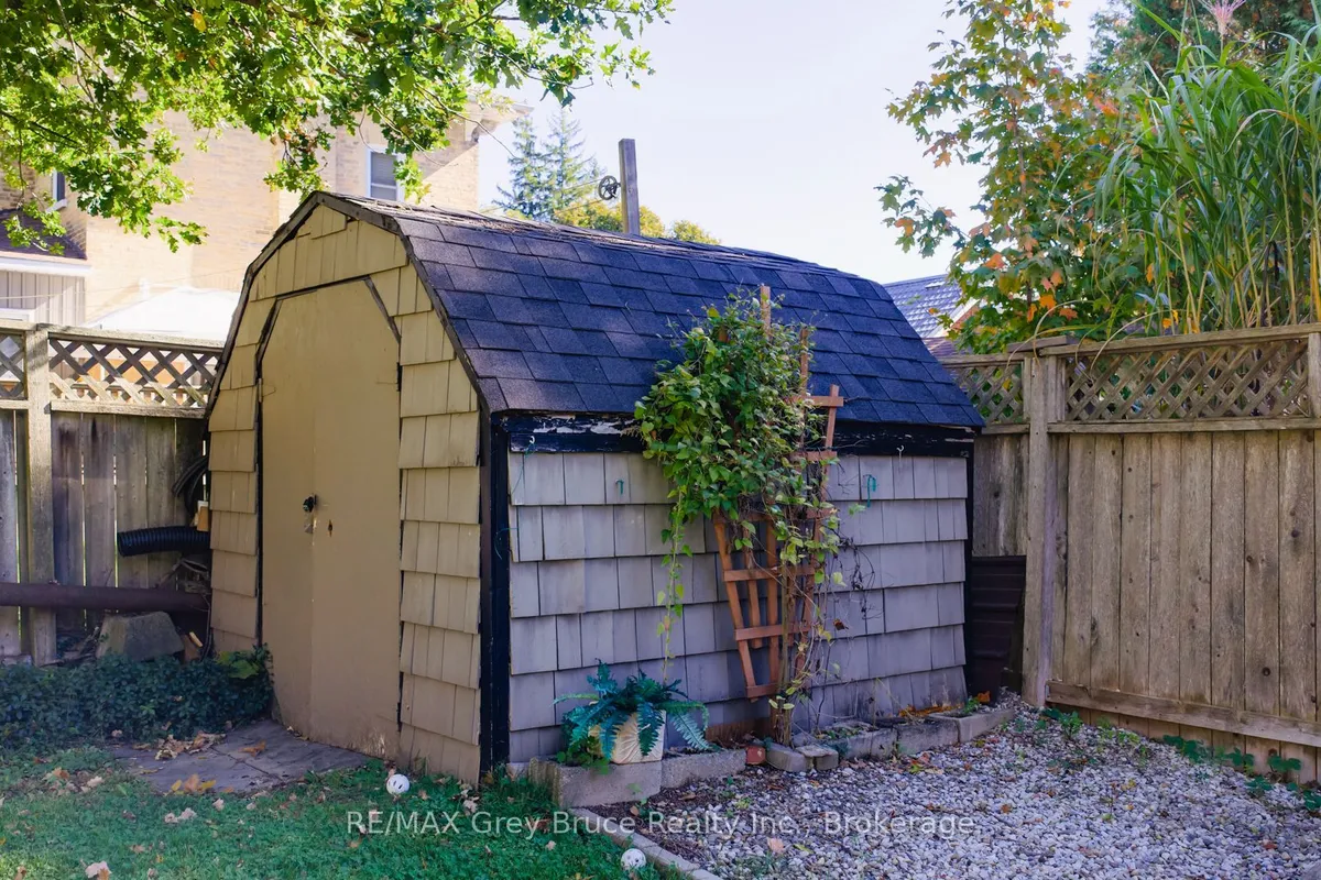 173 5th Avenue, ON N0G 1L0