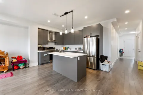 25 Beasley Crescent, ON N1T 1J9