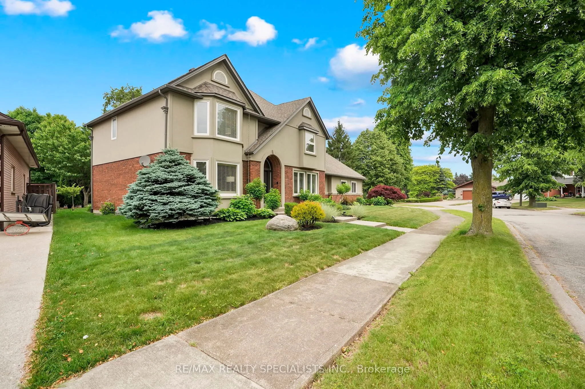 7103 BURBANK Crescent, ON L2J 4E7