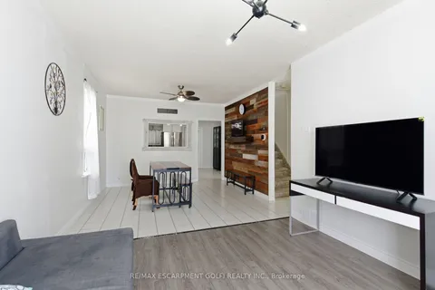 97 FRANCIS Street, ON L8L 3V4